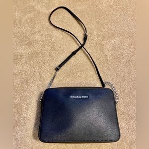 Michael Kors Jet Set Crossbody